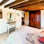 Vakantiehuis 3 Bedroom Beautiful In