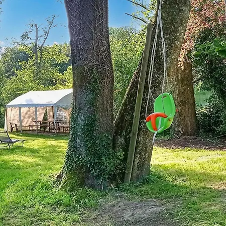 בית נופש 3 Bedroom Beautiful In Renty