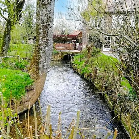 בית נופש 3 Bedroom Beautiful In Renty