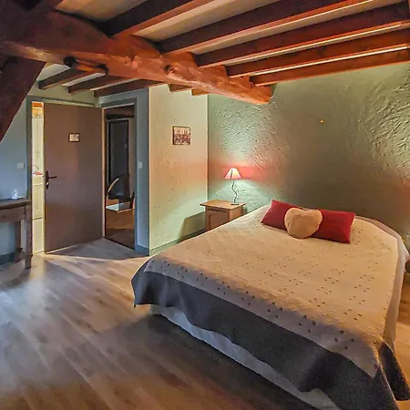 בית נופש 3 Bedroom Beautiful In *