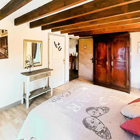 בית נופש 3 Bedroom Beautiful In