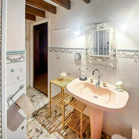 Casa vacanze Beautiful In With Wifi *