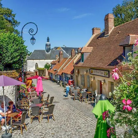 בית נופש 3 Bedroom Beautiful In *